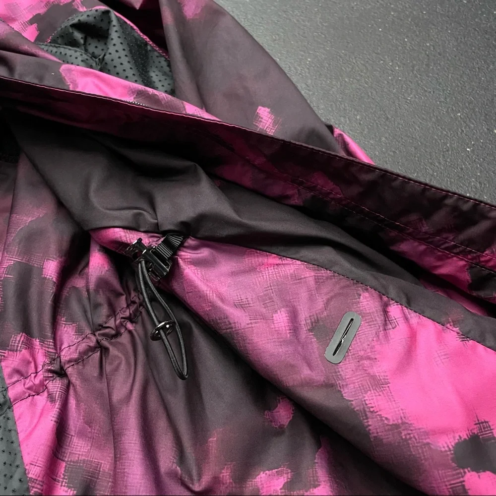 VINTAGE lululemon Vent It Out Jacket wmns sz 6 - Picture 8 of 15